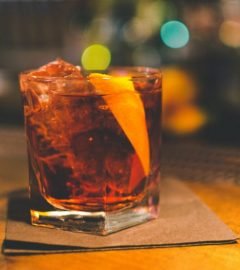 How To Make a Negroni Good Enough to Impress a Date